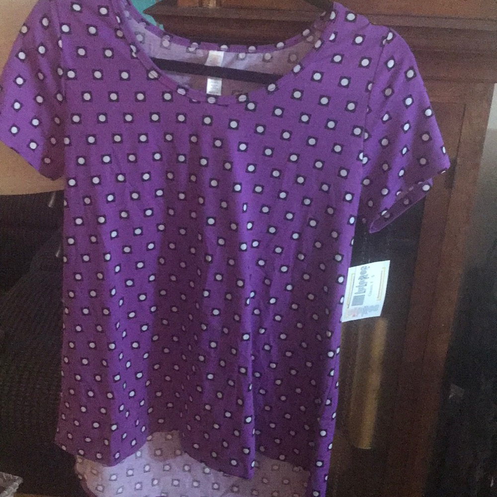 Brand New Lularoe Classic T Size Small